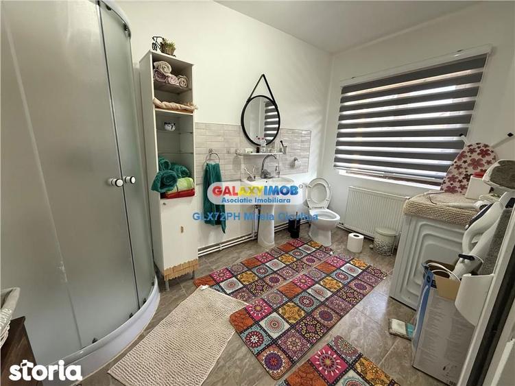 Casă cu 3 camere cu Teren 1093 Mp în Central