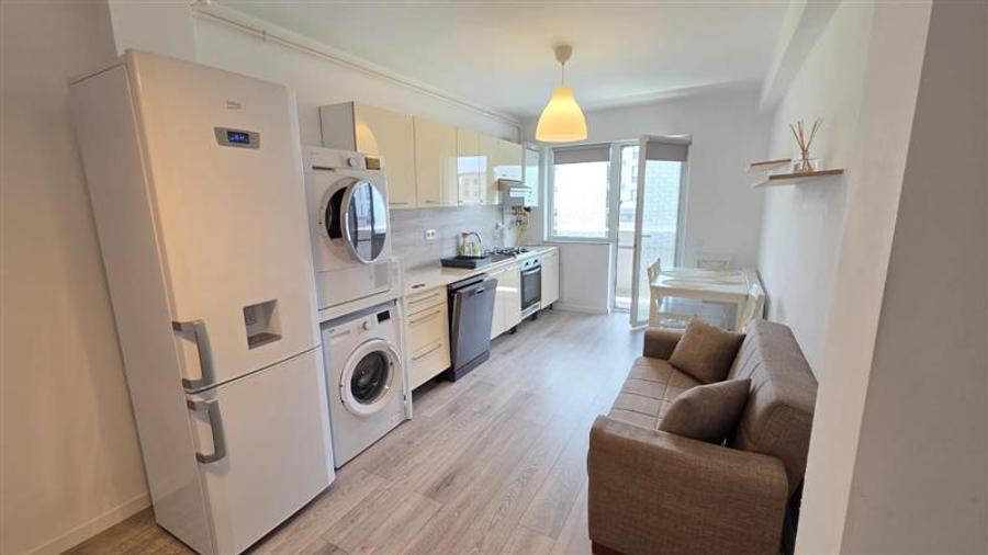 Apartament cu 2 camere semidecomandat în Florești