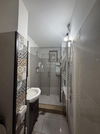 Apartament cu 2 camere semidecomandat, mobilat în Vitan Mall