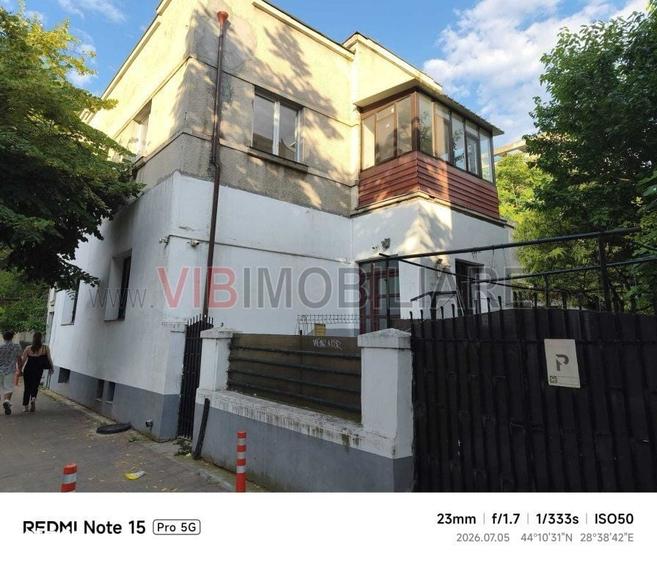 Apartament cu 3 camere în Ultracentral