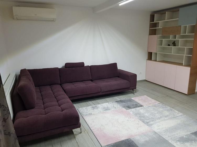 Casă cu 3 camere cu Teren 239 Mp în Tunari