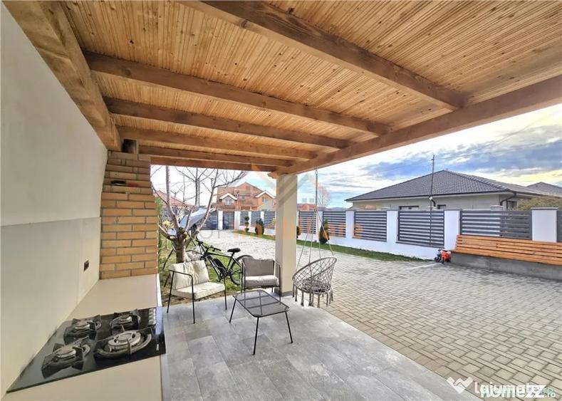 Casă cu 5 camere cu Teren 507 Mp în Sânmartin