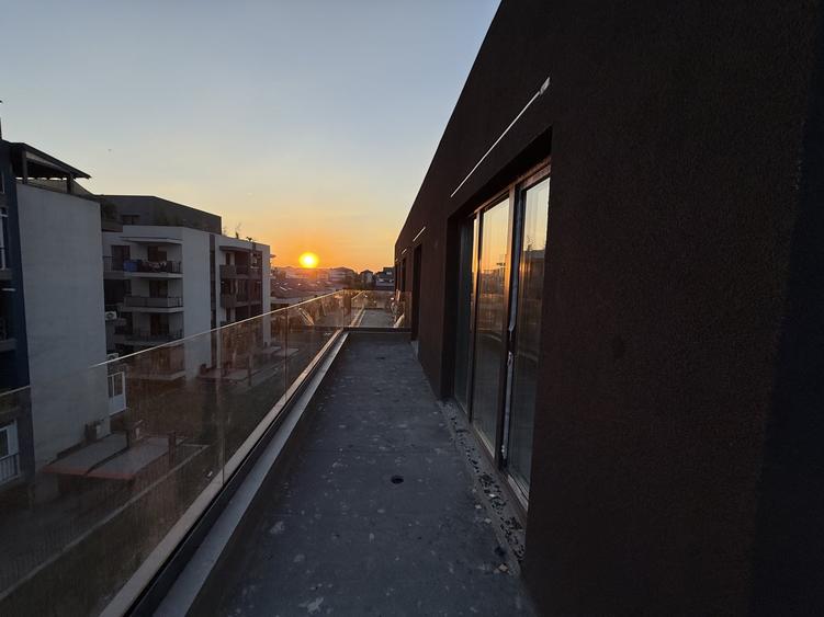 Apartament cu 2 camere decomandat în Theodor Pallady