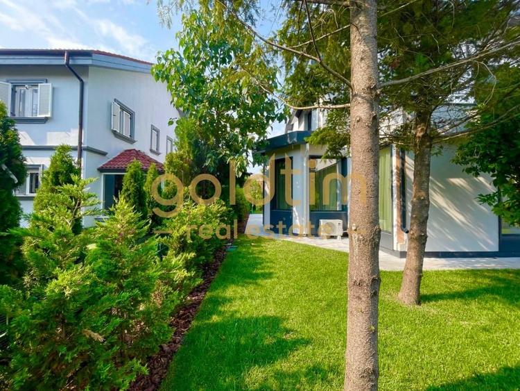 Casă individuală cu 7 camere cu Canalizare în Pipera