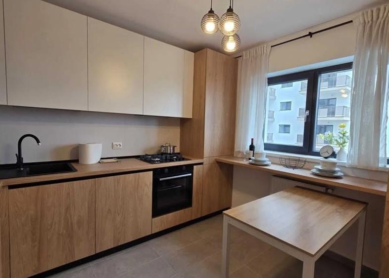 Apartament cu 2 camere decomandat, mobilat în Industriilor