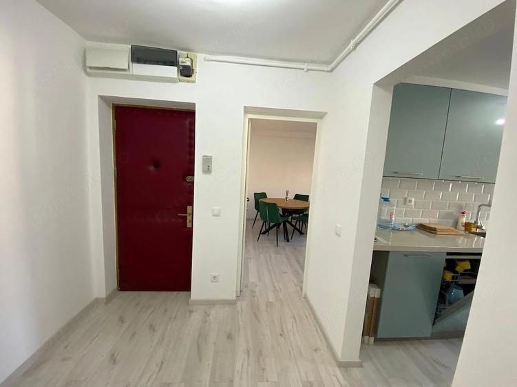 Apartament cu 3 camere decomandat în Mihai Viteazul