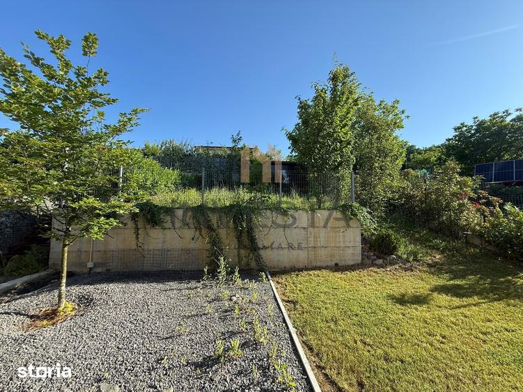 Casă cu 4 camere cu Teren 486 Mp în Iris