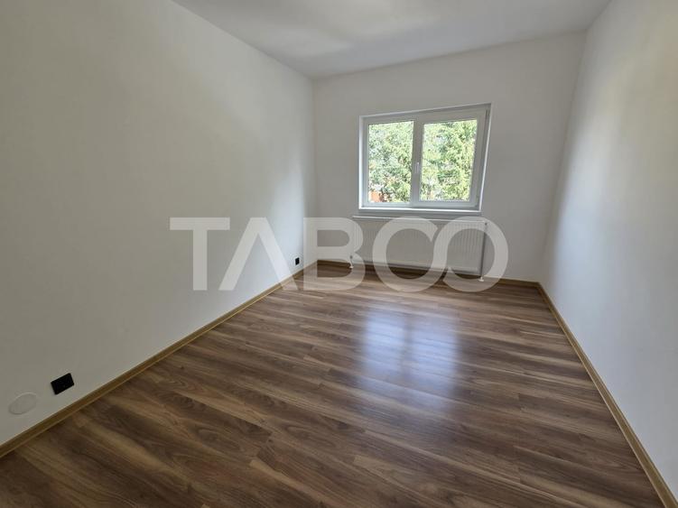 Apartament cu 4 camere decomandat în Făgăraș