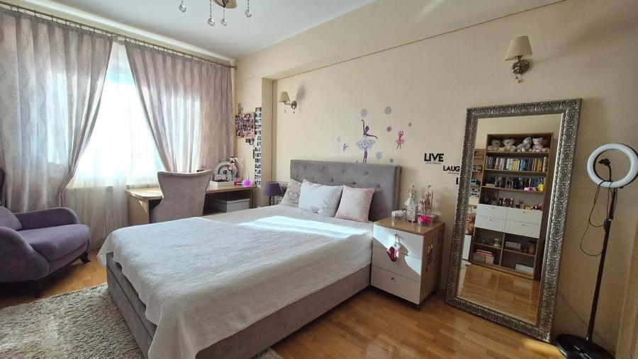 Apartament cu 4 camere decomandat, mobilat în Floreasca