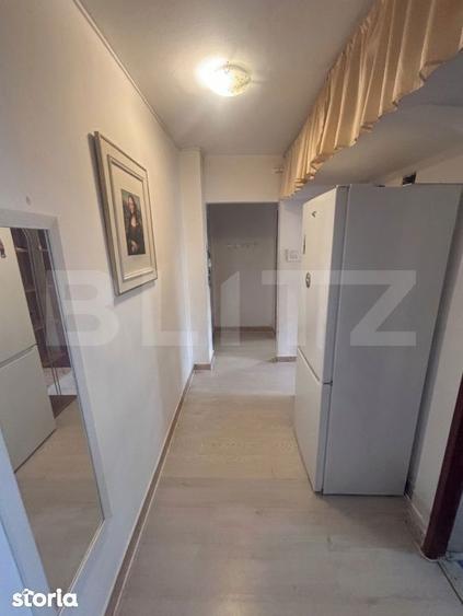 Apartament 3 camere, 47 mp, zona Micro 4 - 2