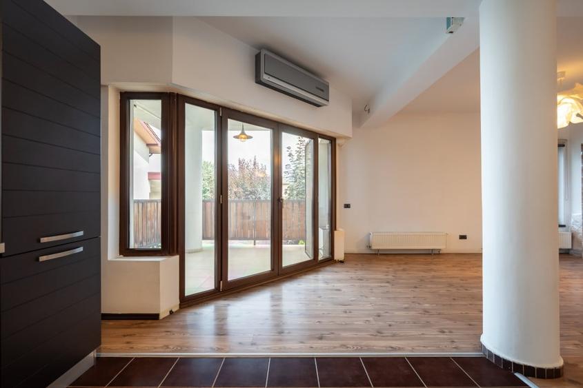 VANZARE VILA 12 CAMERE POPESTI LEORDENI – DRUMUL FERMEI – COMISION 0% - 42