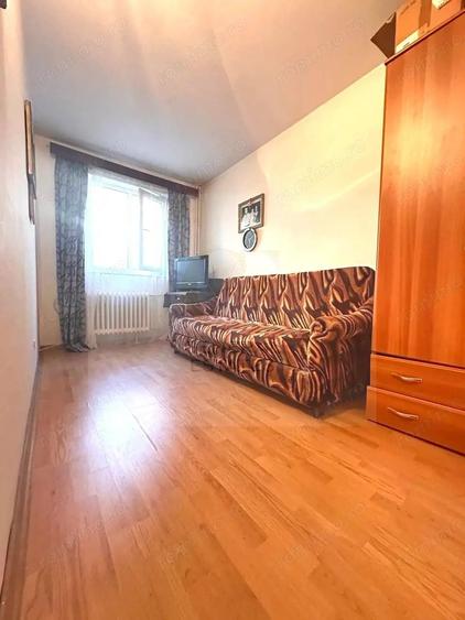 Apartament cu 3 cam ideal pentru locuit sau investi?ie Cartier Noua - 12