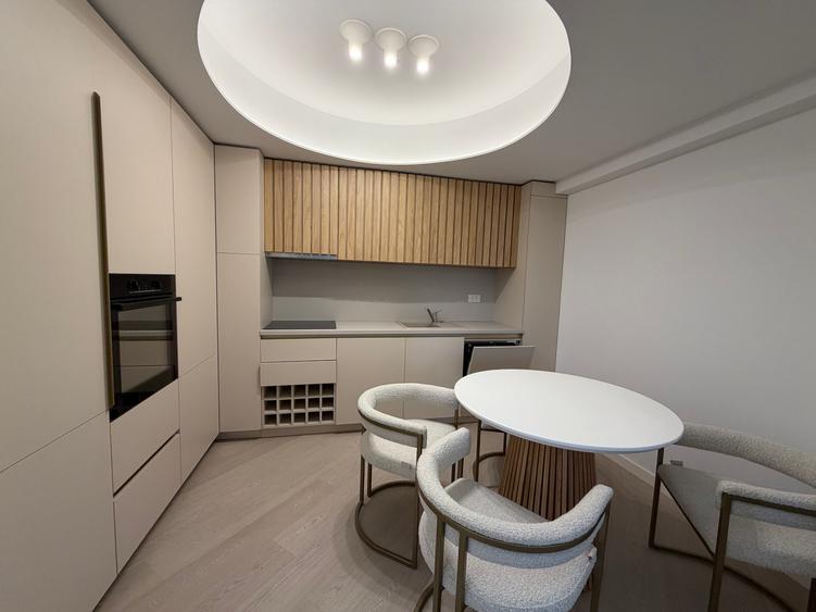 Apartament în Cortina North,loc de parcare inclus - 2