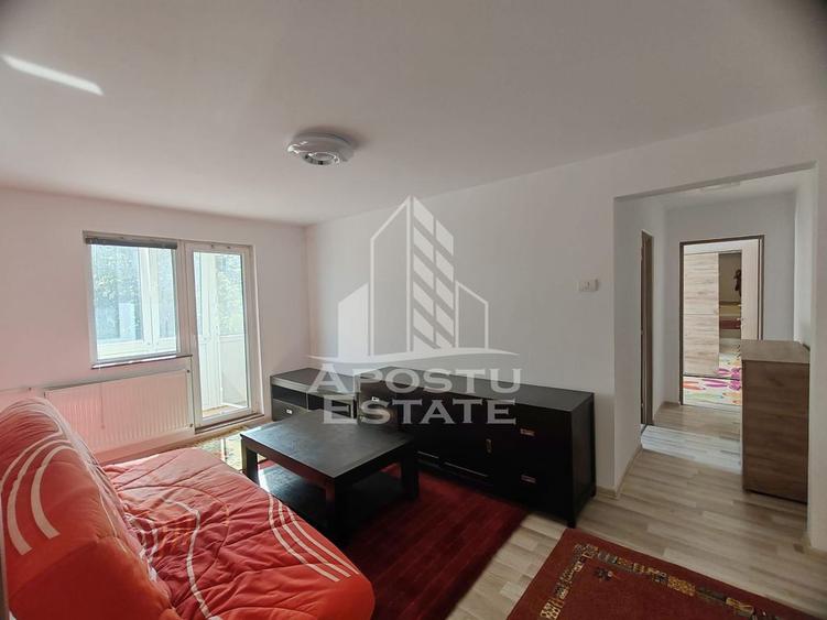 Apartament cu 3 camere, proaspat renovat, zona Dacia - 3
