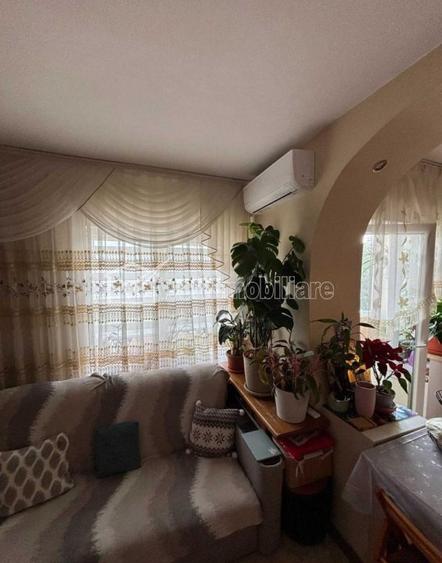 Apartament cu 3 camere la etajul 1 cu parcare in Floresti - 6