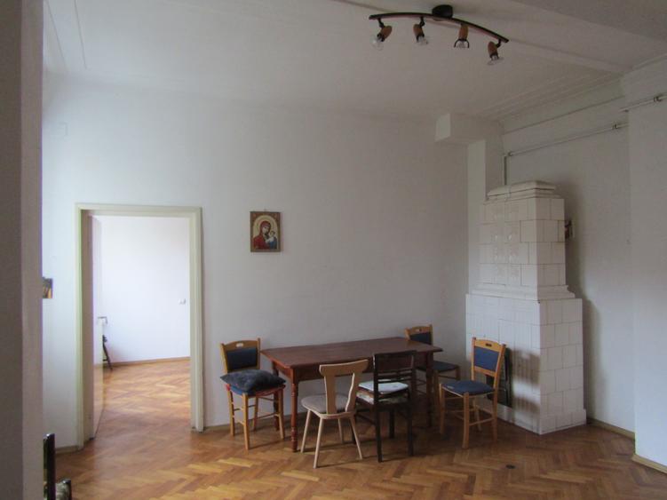 Casa de inchiriat zona centrala - 2