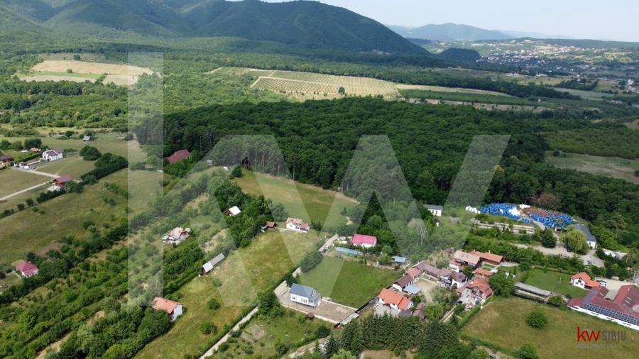 Teren construtie 1000 mp - Tocile, toate utilitatile, vedere panoramica! - 9