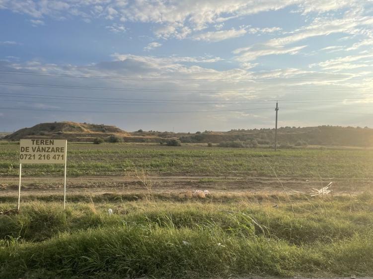 Vand teren 5 mii mp  deschidere DN - 2