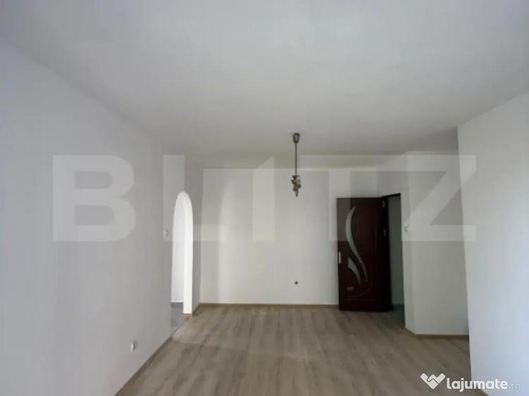 Apartament 2 camere semidecomandat intr-o zona foarte linist - 5