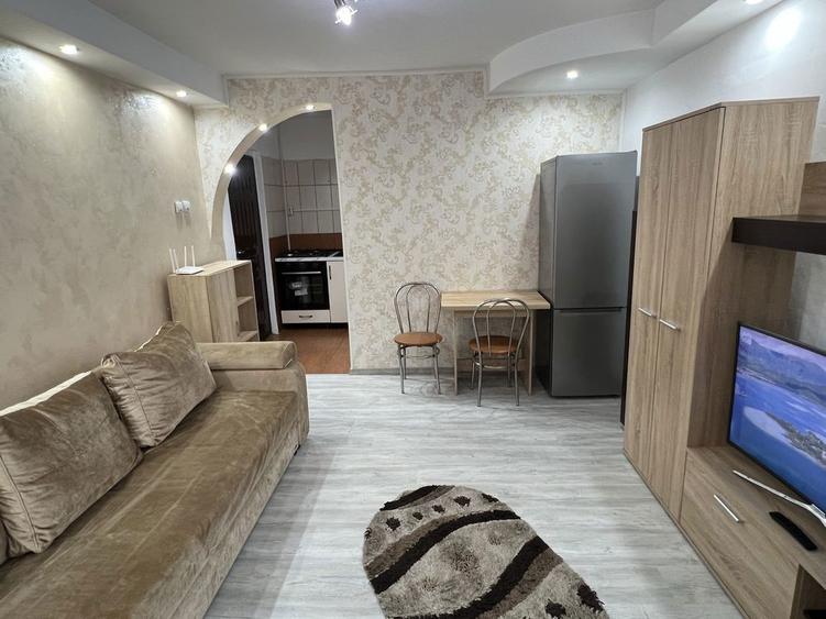 Inchiriez garsoniera zona Prundu Depou recent renovata - 7