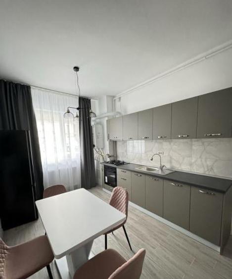 Inchiriez Garsoniera - 7