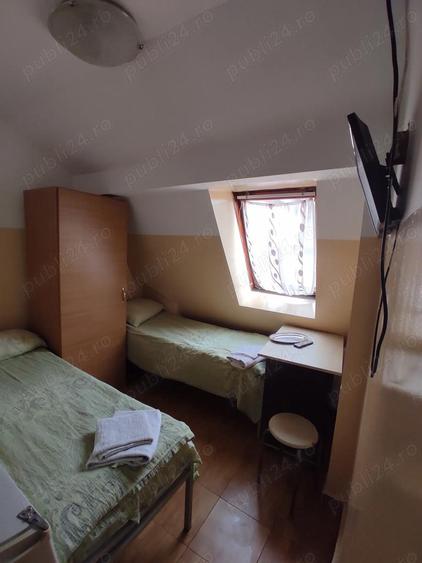 cazare- de la 32 lei pers noapte- - 5