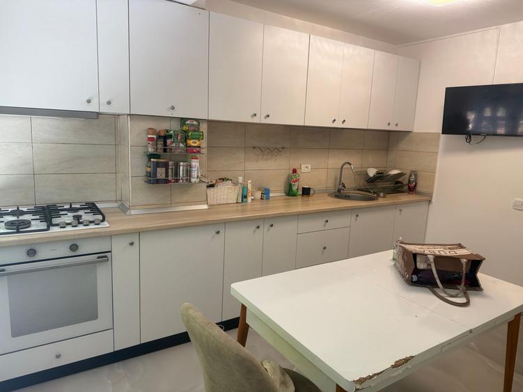 Apartament 2 camere, sos Giurgiului, aproape de Eroii Revolutiei. - 8