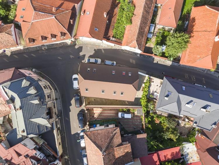 Casa cocheta intr-un cartier cu farmec istoric,  constructie 2015 - 34