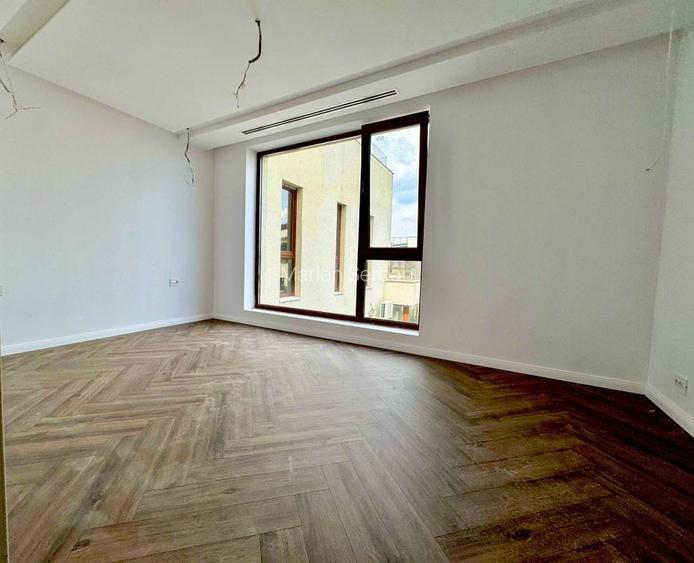 Apartament cu 4 camere decomandat în Pipera Apartament cu 4 camere decomandat în Pipera