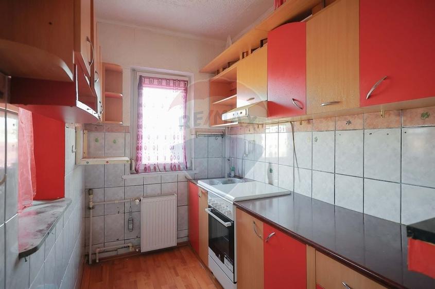 Apartament cu 2 Camere de Vanzare, zona Horea - 3