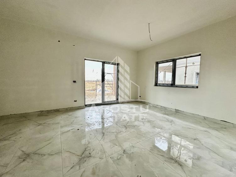 Duplex cu 5 camere cu Canalizare în Giroc
