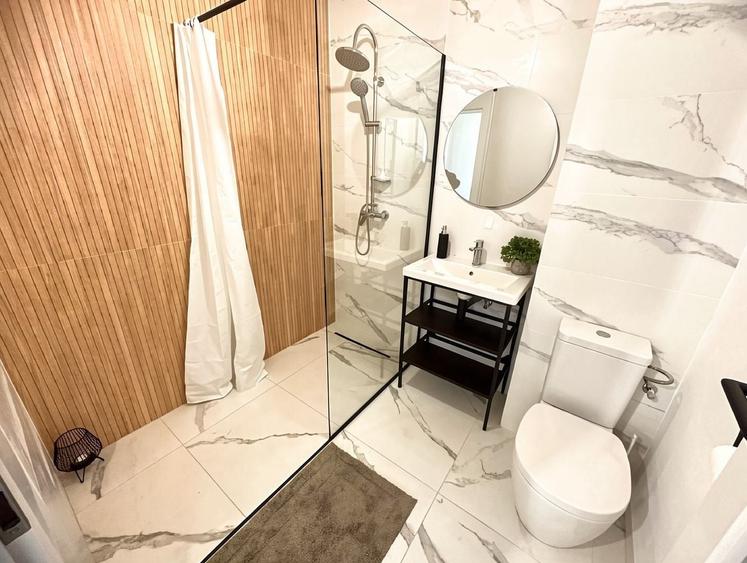 Apartament cu 2 camere decomandat, mobilat în Grozăvești
