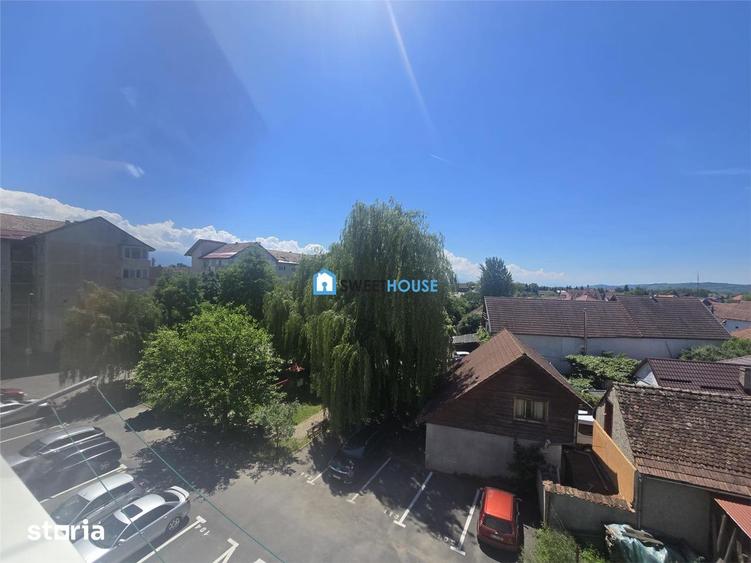Apartament cu doua camere Titu Pertia Fagaras - 1
