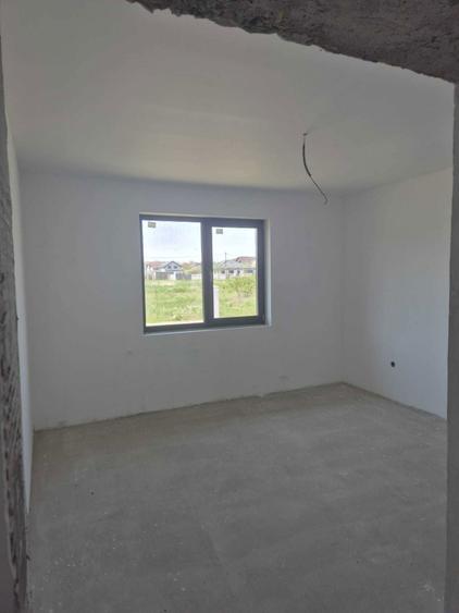 Casa de vanzare ( constructie doar parter ) - 2