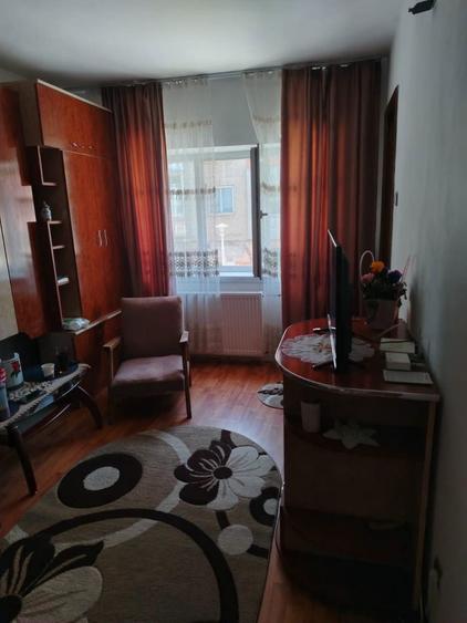 Garsoniera semidecomandata - 5