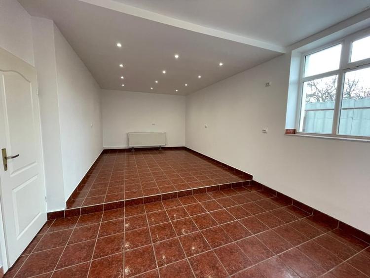 Spatiu comercial 80 mp | Strand II | Pretabil multiple activitati - 5