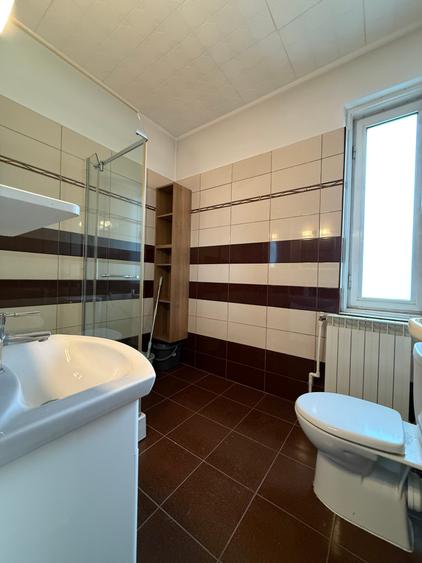 Apartament cu 4 camere in zona Victoriei-Iancu de Hunedoara - 7