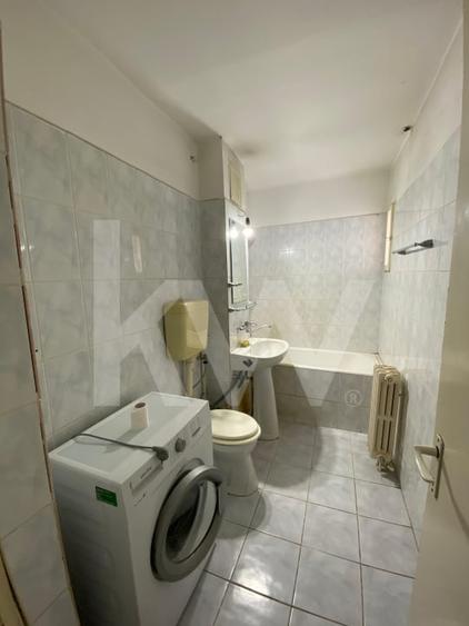 Apartament de vanzare 4 camere - 5