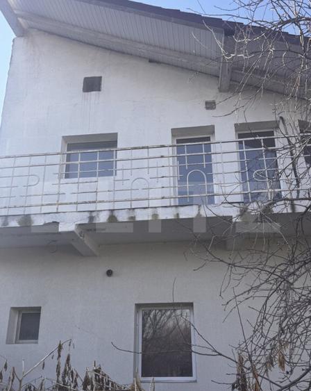 Casa individuala, 7 camere, 217 mp, 624 mp teren, zona Frate - 8