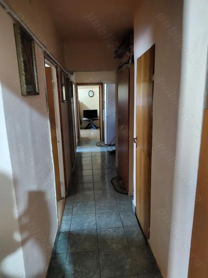 Vand apartament 3 camere central - 3