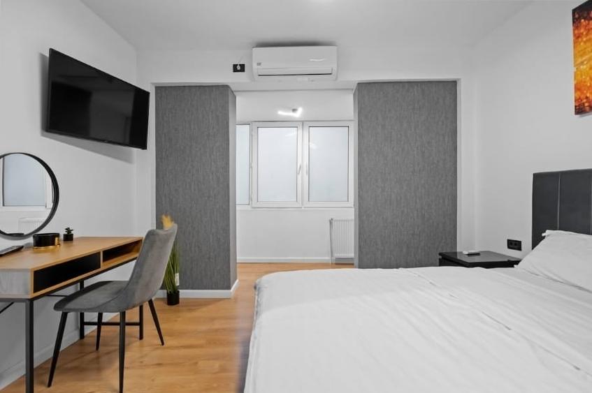 Apartament 3 camere / | Centru Vechi/Vedere la râu /Comision 0 - 9