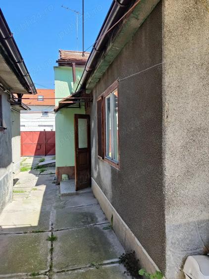 Casa de vanzare in cartierul Terezian, Sibiu - 2 camere, curte comuna. - 7