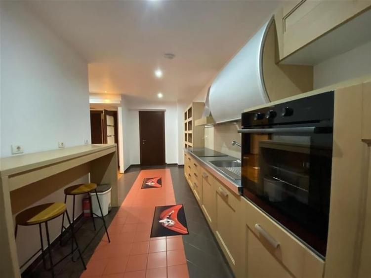 Apartament 3 camere // 150 Mp utili // Terasa 18 mp // 50m de Parc - 5