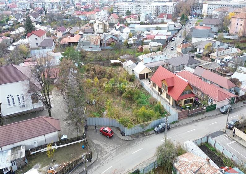 Teren 1.616 mp, D=28 ml, central zona case, autorizatie 3 cl