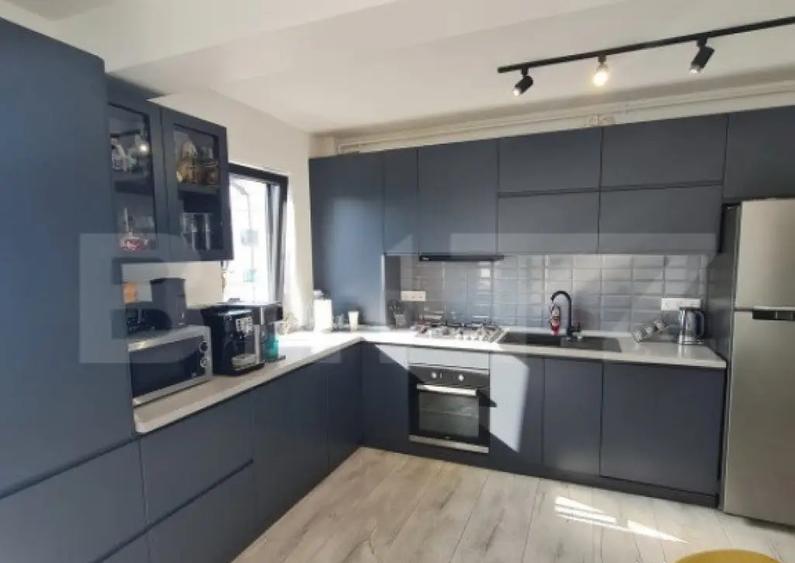 Apartament la cheie, 3 camere, lift, 2 parcari subterane, zo - 6