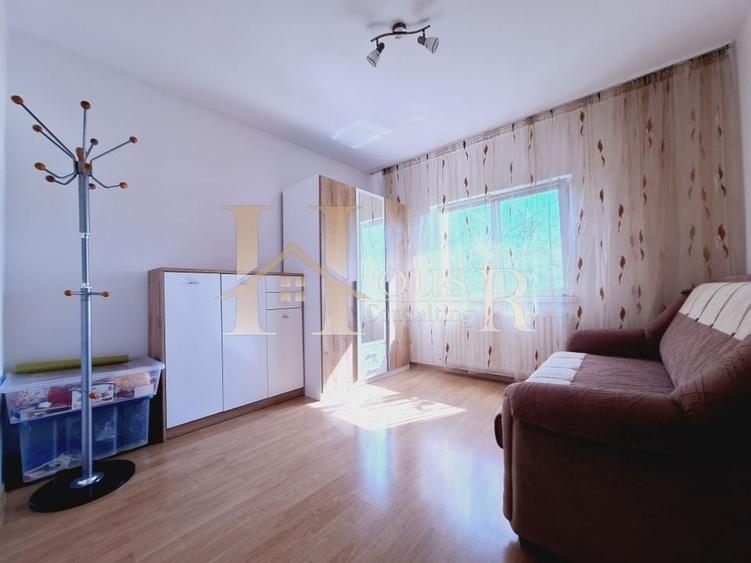 In bloc izolat. 2 bai. Aproape de Spitalul Judetean si Parcul Lidia. - 11