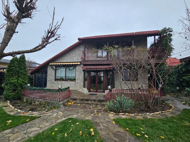 VILĂ SUPERBĂ INDEPENDENTĂ P+1E+M MILITARI CHIAJNA SALCÂMILOR, 260mpu, MOBILATĂ, - 2