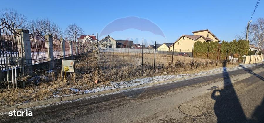 Teren com. Magura, strada Bisericii, jud. Bacau. 750mp intravilan - 2