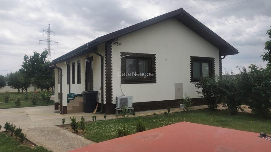 Casă cu Piscină in Mihăilești – Giurgiu: Teren 1258 mp; Casă cu Piscină in Mihăilești – Giurgiu: Teren 1258 mp;