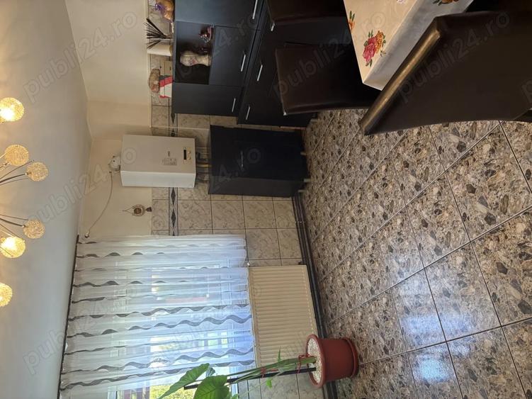 Se vinde casa in Scorteni Mislea langa biserica Sf Ghiorghe - 1